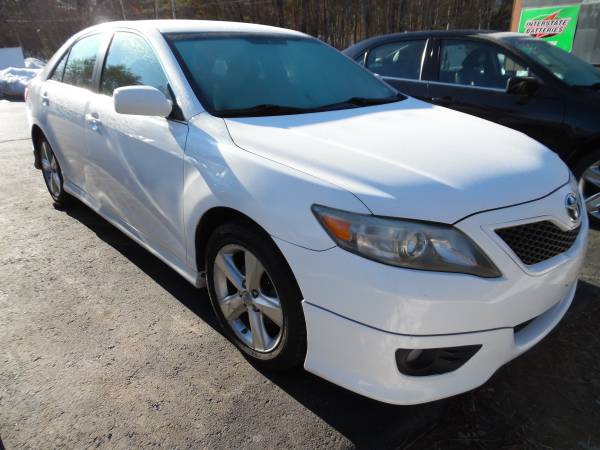 2011 Toyota Camry SE (4-cyl, auto, 173 k miles) - - by for sale in swanzey, NH – photo 3