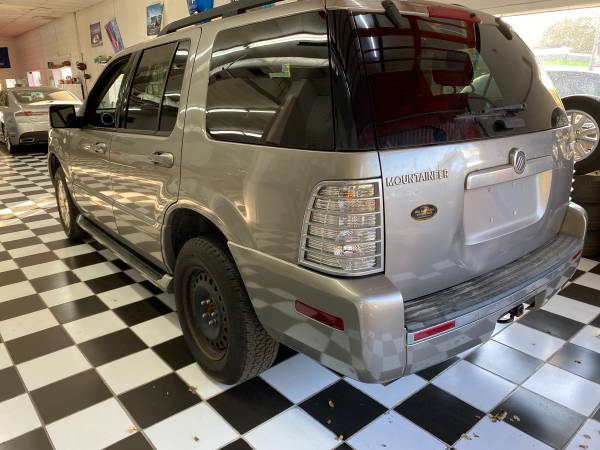 2008 mercury mountaineer - cars & trucks - by dealer - vehicle... for sale in Urbana Illinois 61802, IL – photo 4