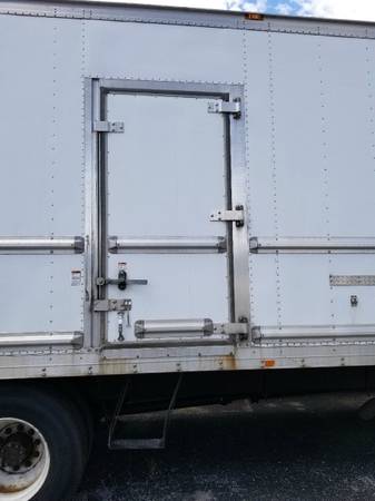 2013 International 4300 26ft Reefer Truck for sale in Plant City, FL – photo 4