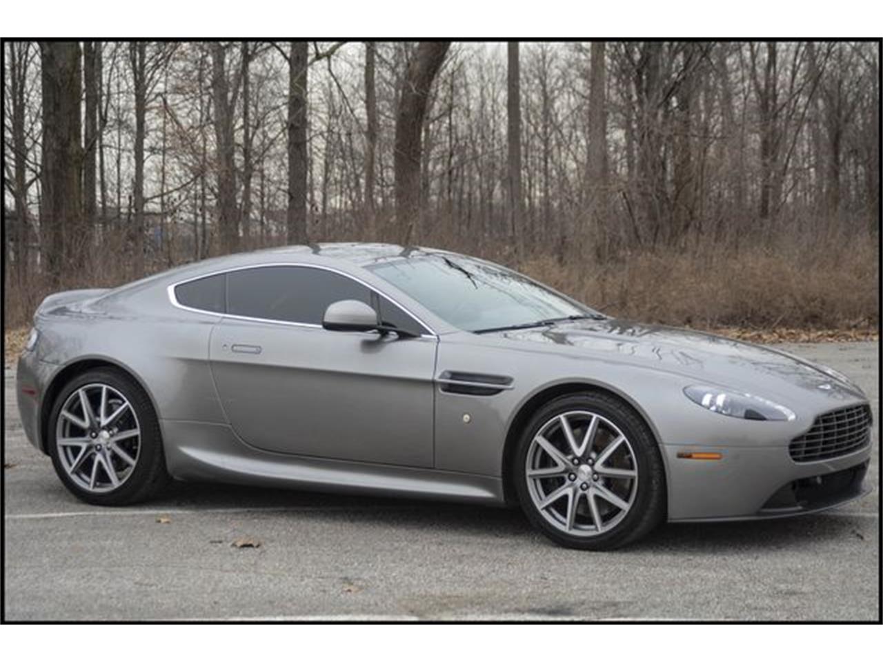 2013 Aston Martin Vantage for sale in Indianapolis, IN – photo 21