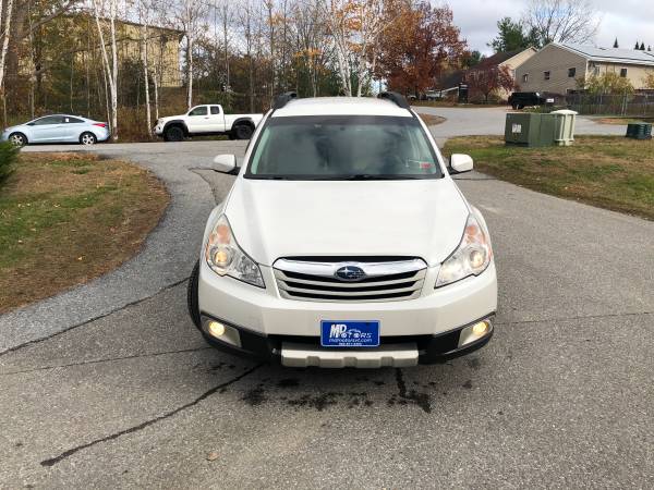 2011 SUBARU OUTBACK LIMITED AWD - cars & trucks - by dealer -... for sale in Williston, VT – photo 2