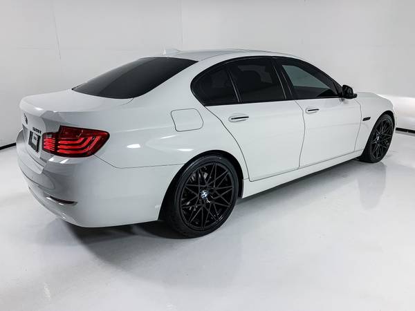 2015 BMW 528i White on Black Sedan for sale in Scottsdale, AZ – photo 4