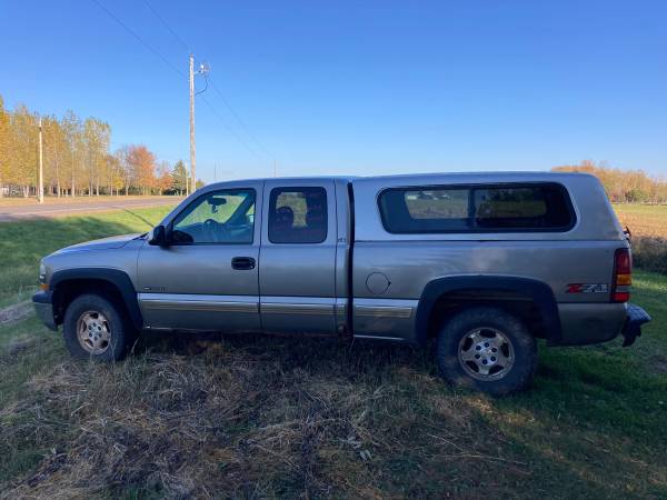 2001 Chevy Silverado (low miles) for sale in Foley, MN – photo 2