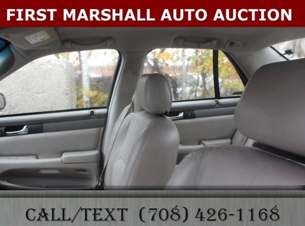 2001 Cadillac Deville Luxury SLS - First Marshall Auto Auction for sale in Harvey, WI – photo 3