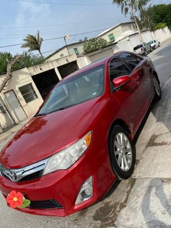 TOYOTA CAMRY 2012 ROJO, PLACAS DE MÉXICO - cars & trucks - by owner... for sale in Mission, TX