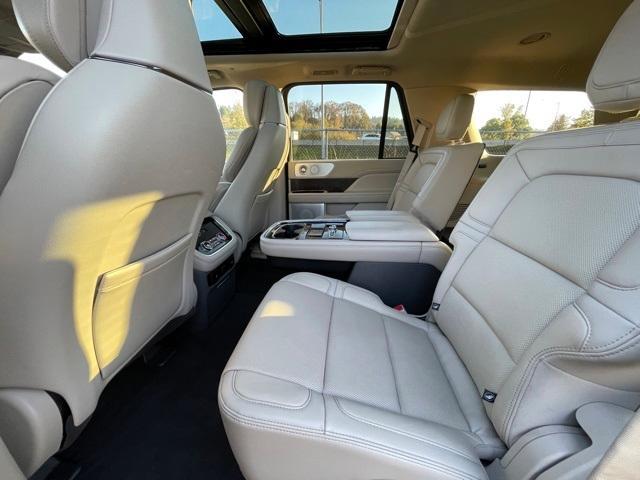 2020 Lincoln Navigator Reserve for sale in Portland, OR – photo 17