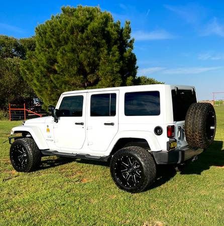 2017 Jeep Sahara for sale in Sundown, TX – photo 8