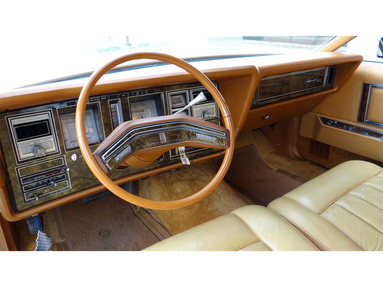 1977 Lincoln Mark V for sale in Davenport, IA – photo 10