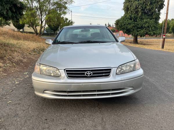 2000 Toyota Camry Le/Clean Title/30 MPG/Sedan/cars & for sale in Vancouver, OR – photo 2