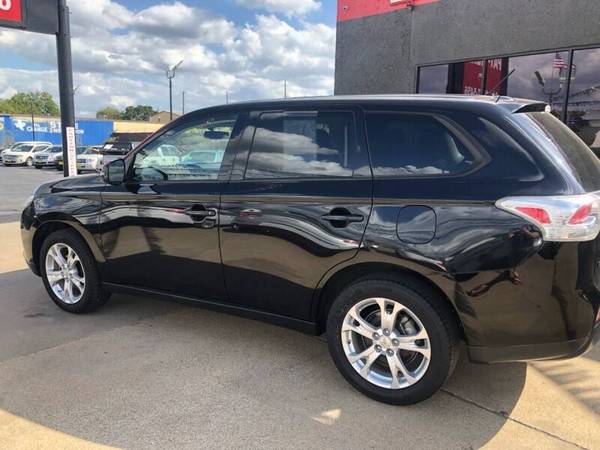 2014 MITSUBISHI OUTLANDER-QUICK.EASY.APPROVALS 100%!! COME NOW!! for sale in Fort Worth, TX – photo 6