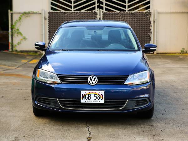 2013 Volkswagen Jetta SE Sedan, 5-Cyl, Auto, Cold AC, Bluetooth for sale in Pearl City, HI – photo 2