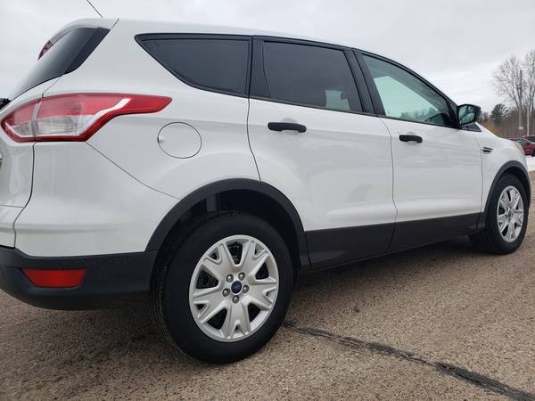 2015 Ford Escape S SUV for sale in New London, WI – photo 3