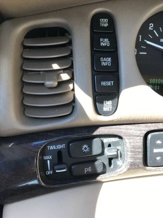 2004 BUICK LESABRE Limited for sale in Schenectady, NY – photo 11