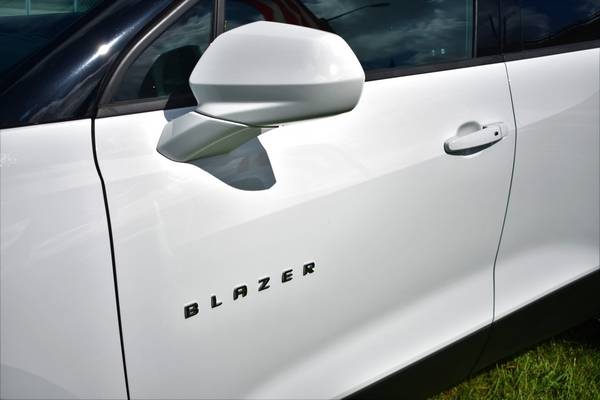 2020 Chevrolet Blazer LT Cloth 4dr SUV w/2LT SUV - cars & trucks -... for sale in Miami, MO – photo 9