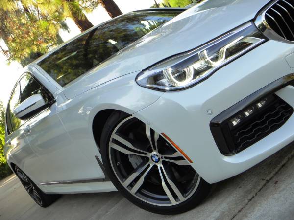 2019 BMW 750i M Sport, Driver Assist +, Like New for sale in Phoenix, AZ – photo 6