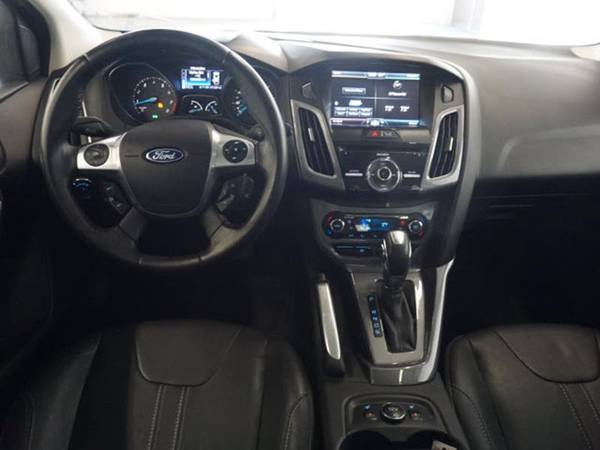 2012 Ford Focus Titanium 4dr Hatchback for sale in 48433, MI – photo 10