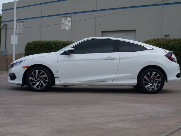 2018 Honda Civic LX Coupe Mint Condition Low Mileage Gas for sale in Dallas, TX – photo 5