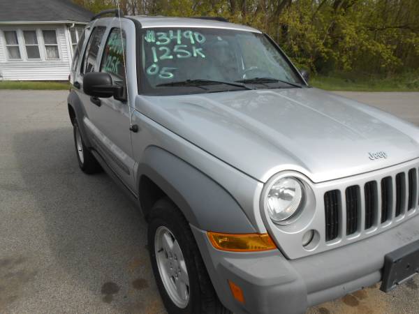 2005 Jeep Liberty 4X4 - - by dealer - vehicle for sale in Perry, OH – photo 6