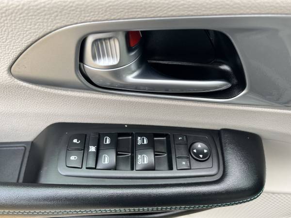 2018 Chrysler Pacifica Hybrid To Plus with 41K miles 1 Year for sale in Jordan, MN – photo 12