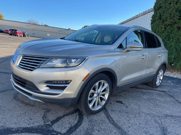 2015 Lincoln MKC FWD 4dr - - by dealer - vehicle for sale in Middleton, WI – photo 3