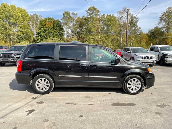2015 Chrysler Town and Country Touring (78K Miles) for sale in Old Forge, PA – photo 4