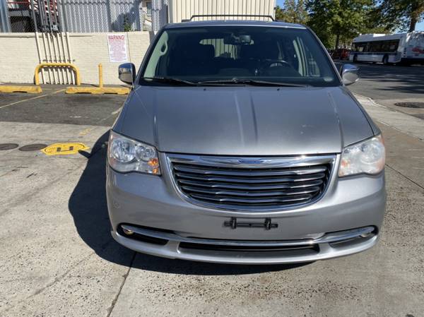 2015 CHRYSLER TOWN AND COUNTRY TOURING for sale in Brooklyn, NY – photo 2