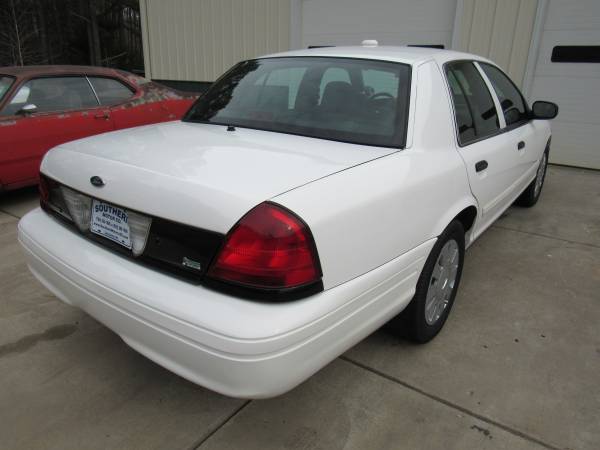 2010 Ford Crown Victoria - Police Interceptor Southern Motor Co for sale in Other, NC – photo 8