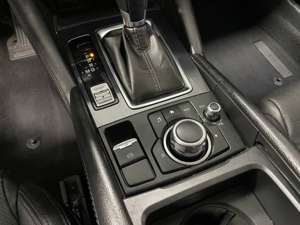 2017 MAZDA Mazda6 Midsize Sedan Heated Leather Seats Bkup for sale in Parma, NY – photo 15