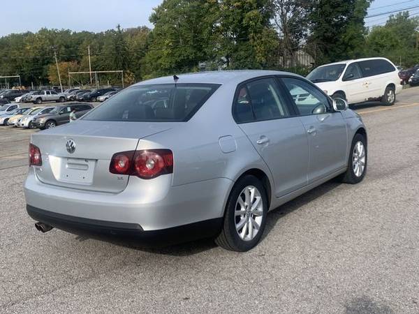 2010 Volkswagen Jetta - Financing Available! - cars & trucks - by... for sale in Rochester , NY – photo 4