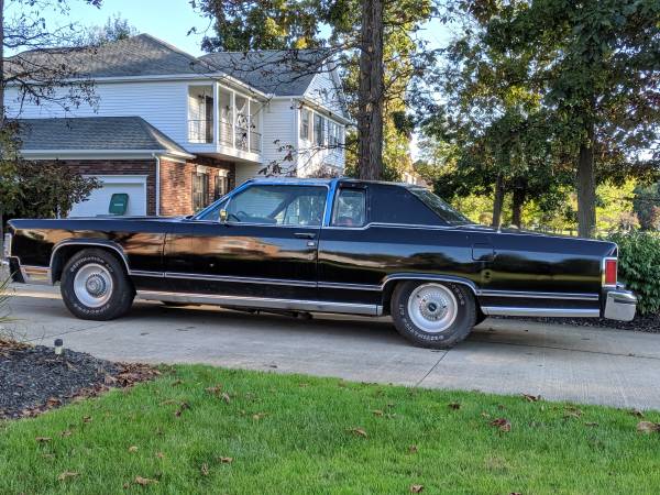 1978 Lincoln continental Coupe (54k runs great) for sale in Eastlake, OH – photo 4