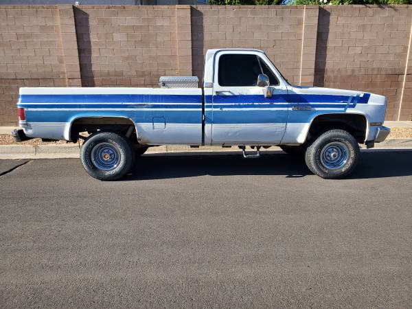 RARE 1987 GMC Sierra Classic V1500 Truck 1/2 ton 4x4 two owner for sale in Albuquerque, NM