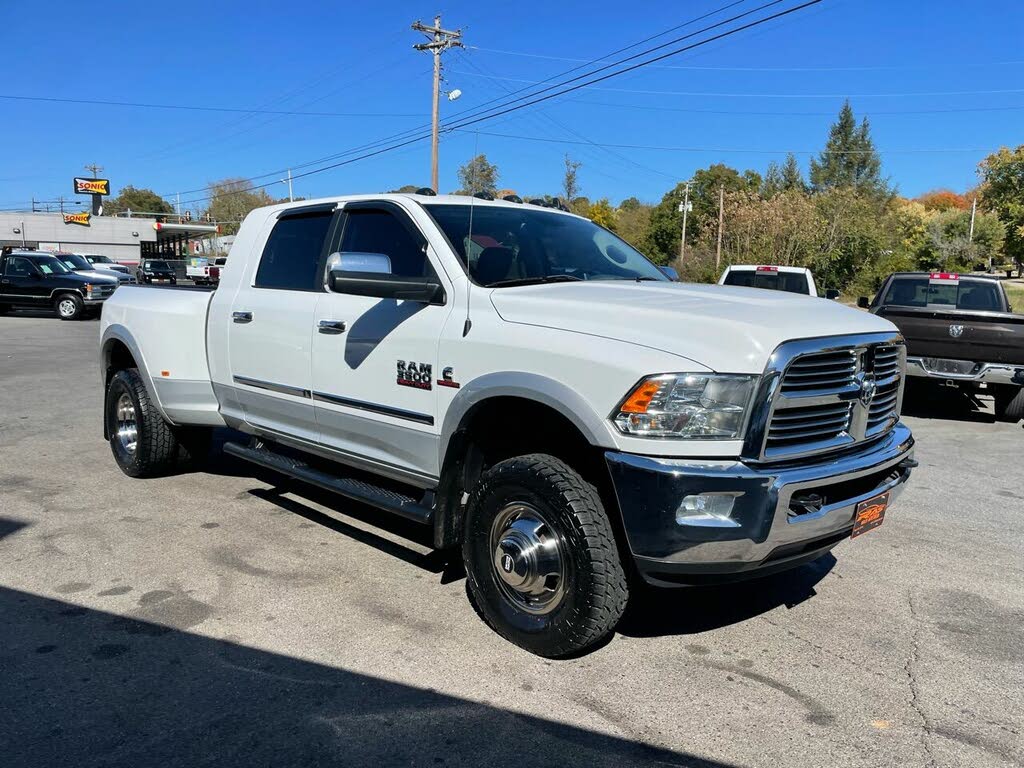 2018 RAM 3500 Big Horn Mega Cab DRW 4WD for sale in White Pine, TN – photo 2