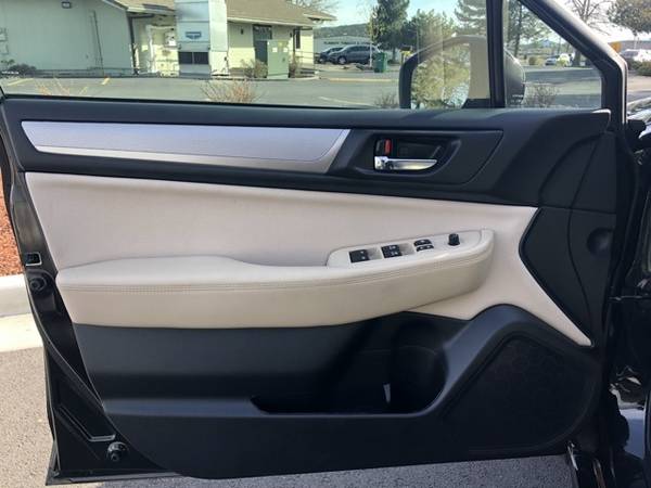 2018 Subaru Legacy 2 5i sedan Crystal Black Silica for sale in Klamath Falls, OR – photo 13