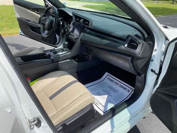 2020 Honda Civic EX-L Hatchback - - by dealer for sale in Cowpens, SC – photo 17
