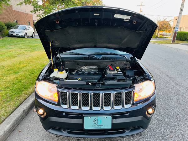 2011 Jeep Compass Latitude 4x4 - - by dealer - vehicle for sale in West Babylon, NY – photo 17