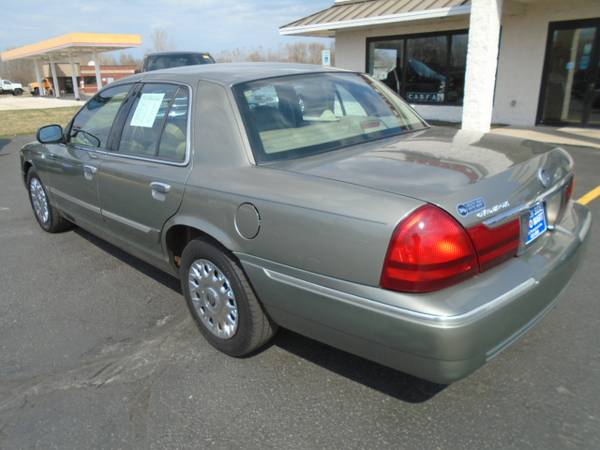 2003 Mercury Grand Marquis 4dr Sdn GS - - by dealer for sale in Cudahy, WI – photo 5