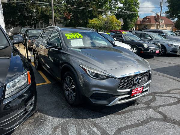 2017 INFINITI QX30 - - by dealer - vehicle automotive for sale in milwaukee, WI – photo 2