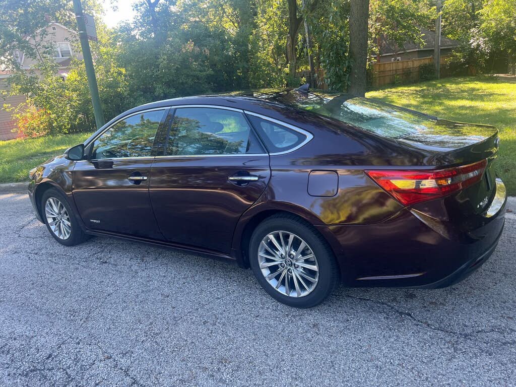 2016 Toyota Avalon Hybrid Limited FWD for sale in Chicago, IL – photo 12