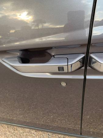 2015 Honda Odyssey EX-L Minivan 4D with Navigation for sale in Laredo, TX – photo 18