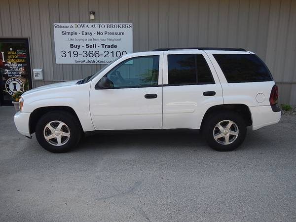 $5995 - 2006 CHEVY TRAILBLAZER LS 4X4 - ONLY 120K MILES - NEW TIRES! for sale in Marion, IA – photo 7