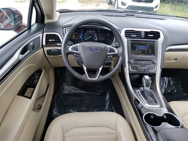 2016 Ford Fusion SE sedan Bronze Fire Metallic Tinted Clearcoat for sale in Fayetteville, AR – photo 5