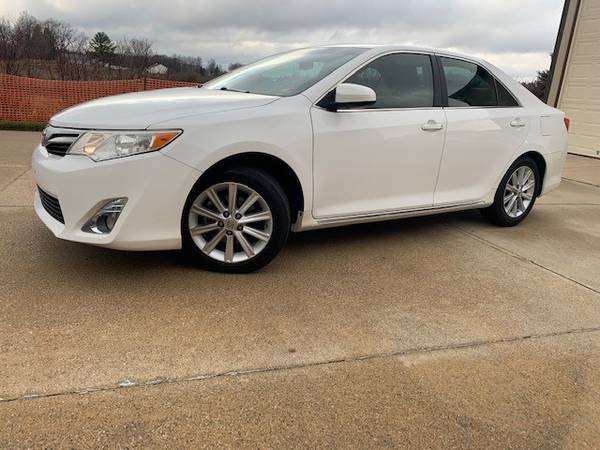 2014 Camry XLE - Offers Considered - cars & trucks - by owner -... for sale in big rapids, MI – photo 5