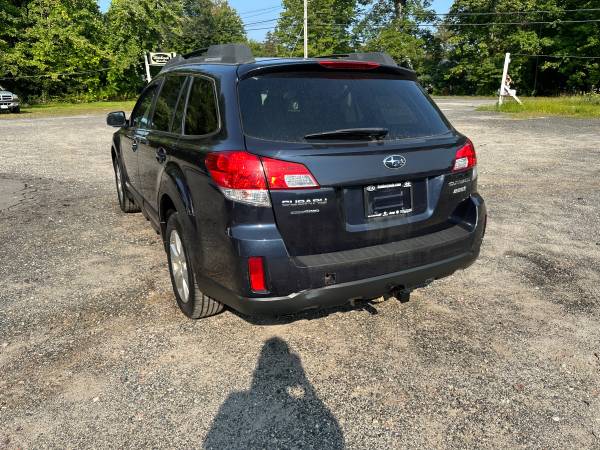 2012 Subaru Outback AWD Premium RARE 6 speed manual trans! Clean! for sale in Wolcott, CT – photo 4