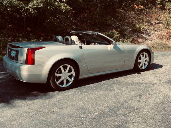 2006 Cadillac XLR - cars & trucks - by owner - vehicle automotive sale for sale in Loudon, CT
