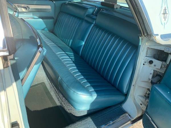 1961 Lincoln Continental Suicide Door - cars & trucks - by owner -... for sale in Long Beach, CA – photo 13