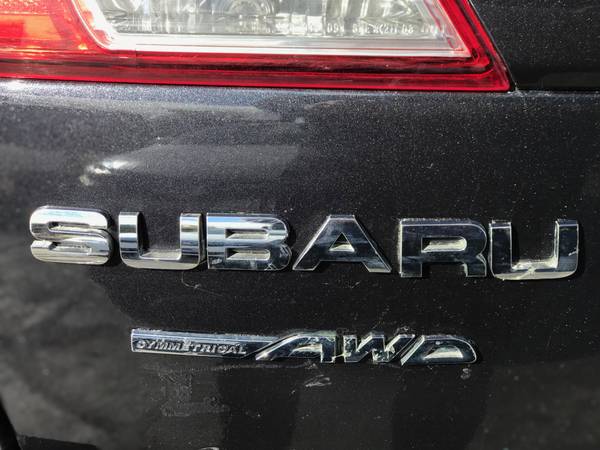 2013 Subaru Outback 2 5i Premium AWD - 102k miles for sale in milwaukee, WI – photo 18