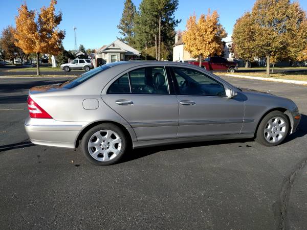 *VERY CLEAN* 2006 MERCEDES-BENZ C350 4MATIC (AWD) for sale in Rexburg, ID – photo 3