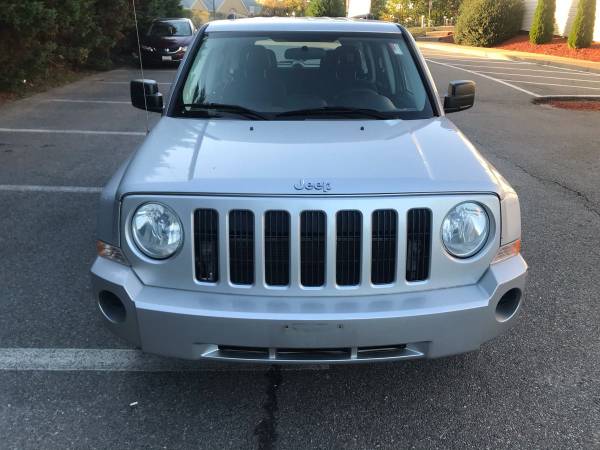 2009 Jeep Patriot 5 speed manual 4X4 Very Rare Only 66,000 Original... for sale in Germantown, District Of Columbia