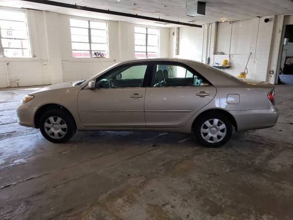 2004 TOYOTA CAMRY for sale in Pekin, IL – photo 5