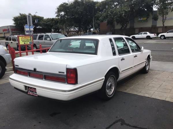 1997 Lincoln Town Car MUST SEE THE CONDITION ON THIS ONE! 66K MILES!!! for sale in Chula vista, CA – photo 7